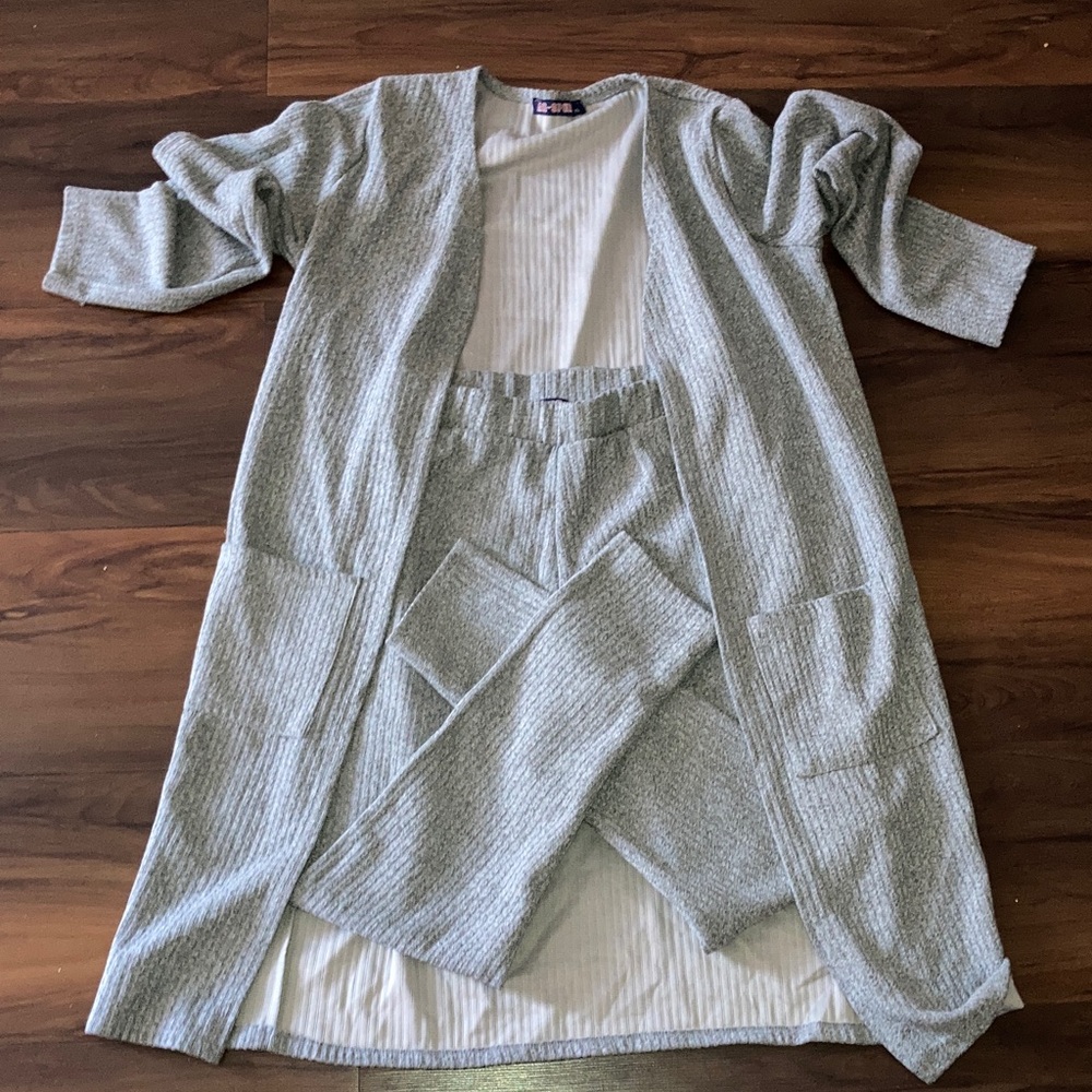 Stylish Gray Knit Cardigan and Pants Set